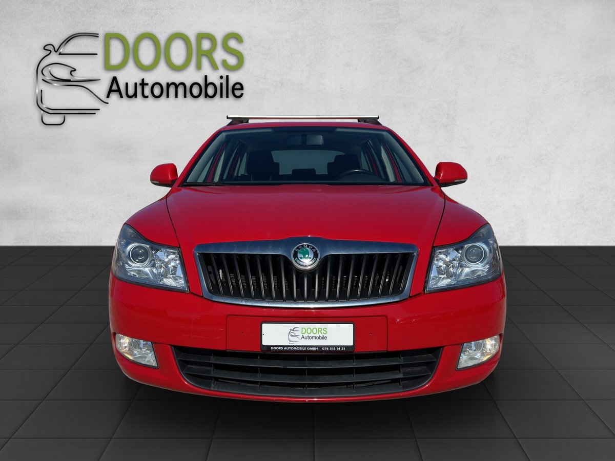 SKODA Octavia Combi 1.4 TSI Active, Petrol, Second hand / Used, Manual - 2