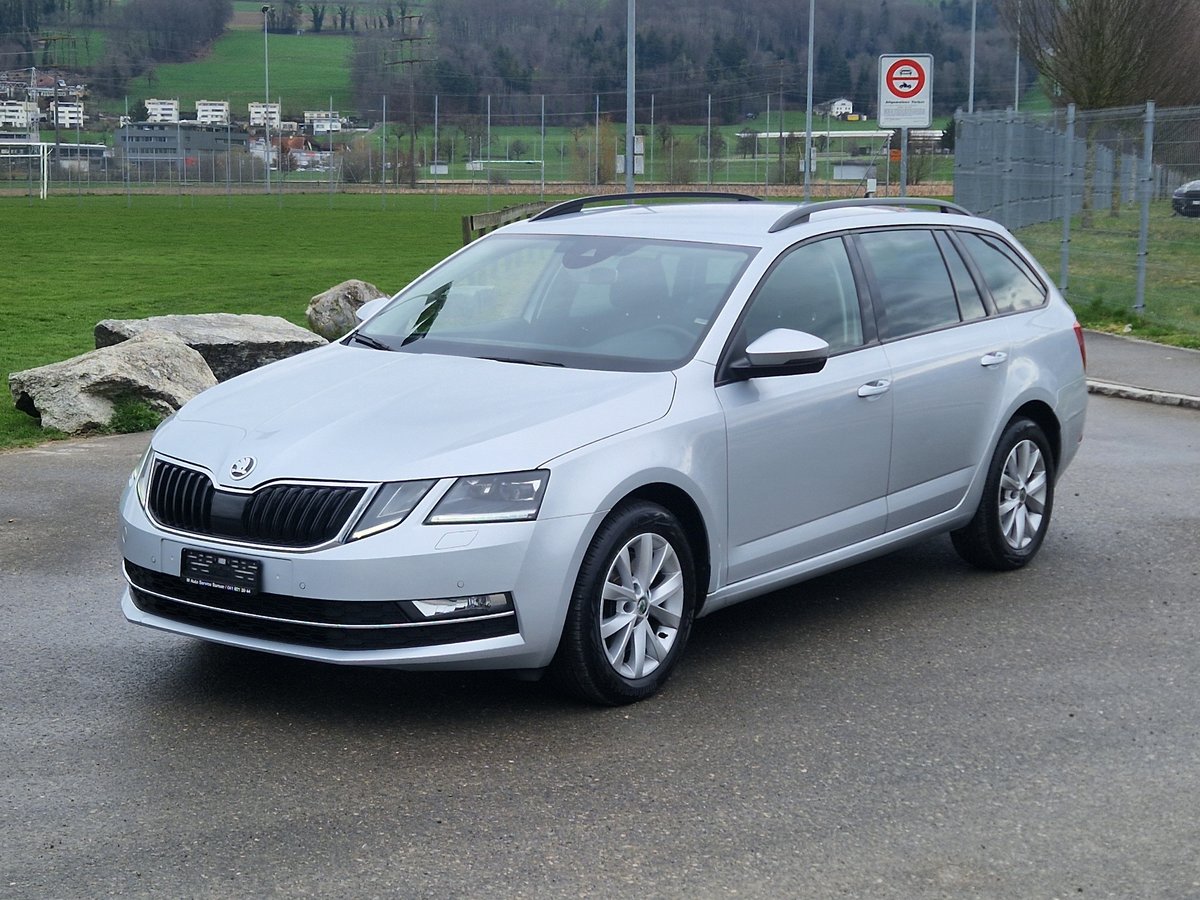 SKODA Octavia Combi 2.0 TDI Soleil 4x4 DSG, Diesel, Second hand / Used, Automatic - 2