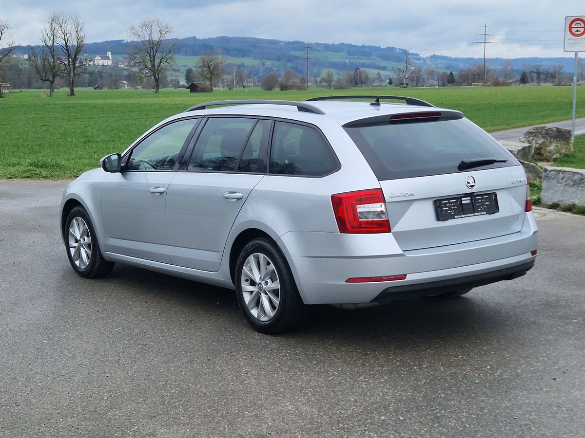 SKODA Octavia Combi 2.0 TDI Soleil 4x4 DSG, Diesel, Second hand / Used, Automatic - 3