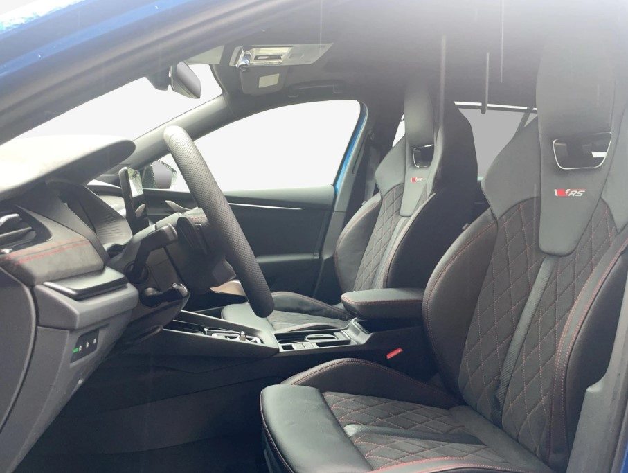 SKODA Octavia RS, Benzin, Occasion / Gebraucht, Automatik - 5