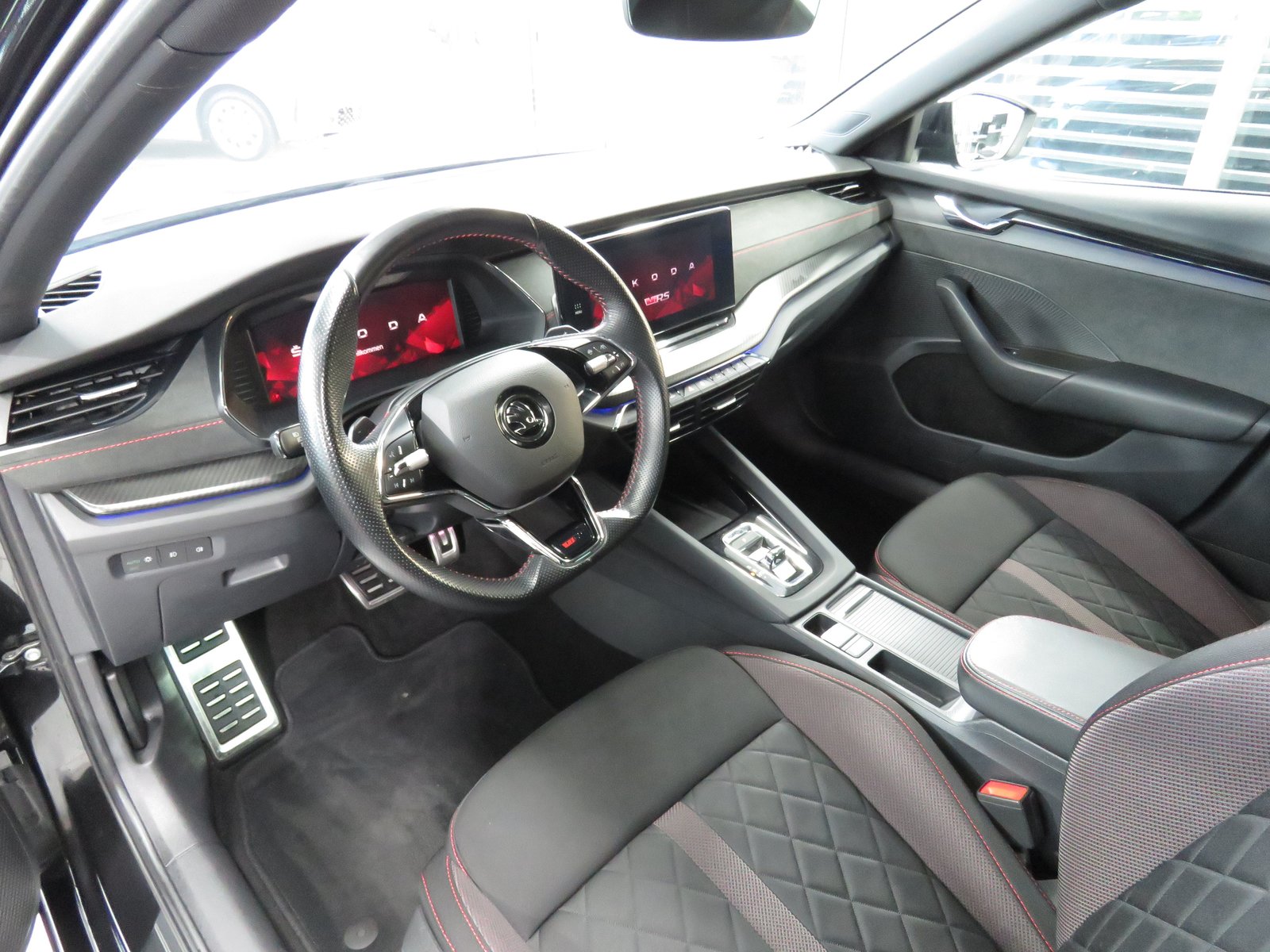 SKODA Octavia Combi 2.0 TSI DSG RS, Benzina, Occasioni / Usate, Automatico - 7