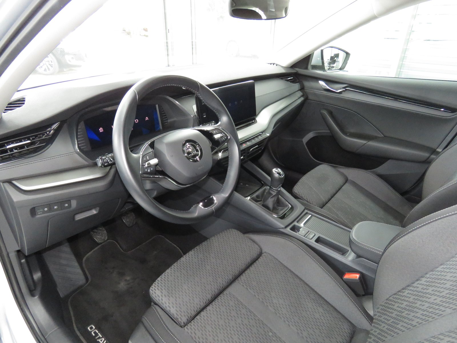 SKODA Octavia Combi 2.0 TDI Ambition, Diesel, Occasioni / Usate, Manuale - 7