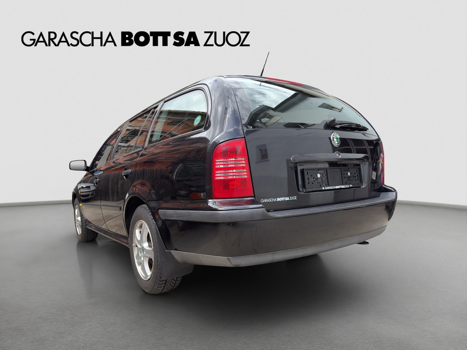 SKODA Octavia Kombi Turbo 1.8 Turbo SLX, Essence, Occasion / Utilisé, Manuelle - 3