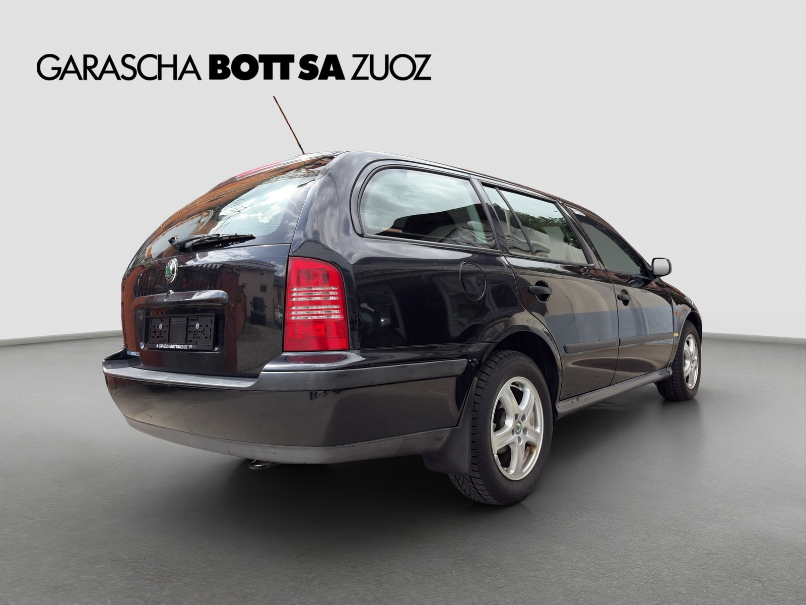 SKODA Octavia Kombi Turbo 1.8 Turbo SLX, Essence, Occasion / Utilisé, Manuelle - 4