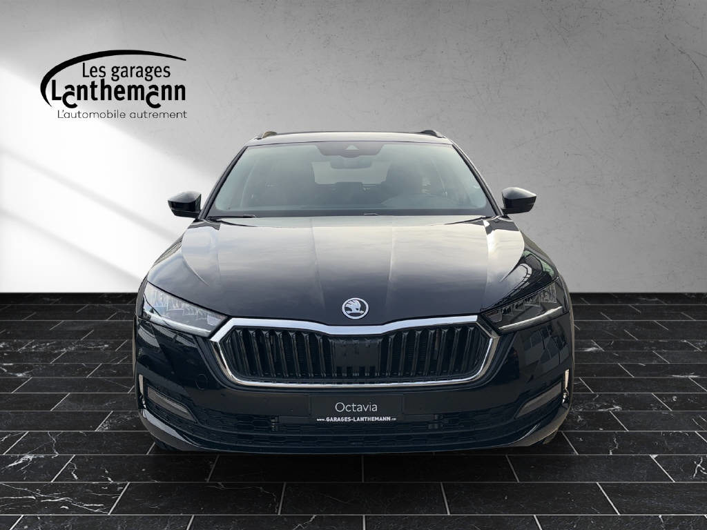 SKODA Octavia Ambition mHEV, Benzina, Occasioni / Usate, Automatico - 7