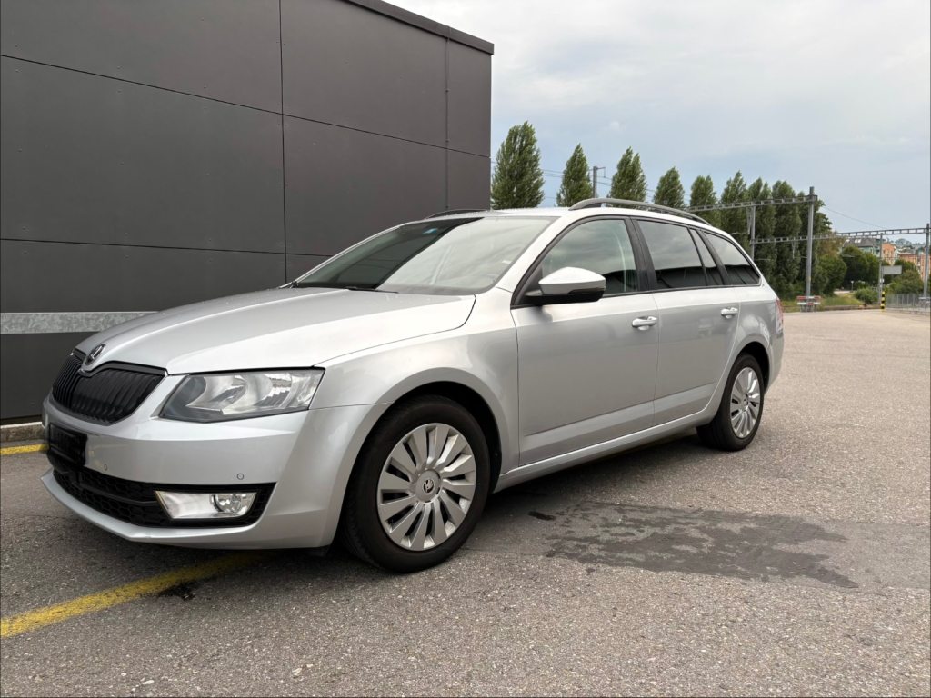 SKODA OCTAVIA 1.6 TDI 110 Ambition DSG