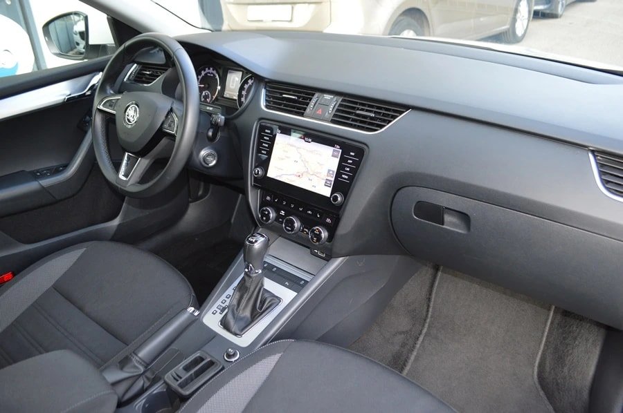 SKODA Octavia Combi 2.0 TDI Ambition 4x4 DSG, Diesel, Occasion / Utilisé, Automatique - 7