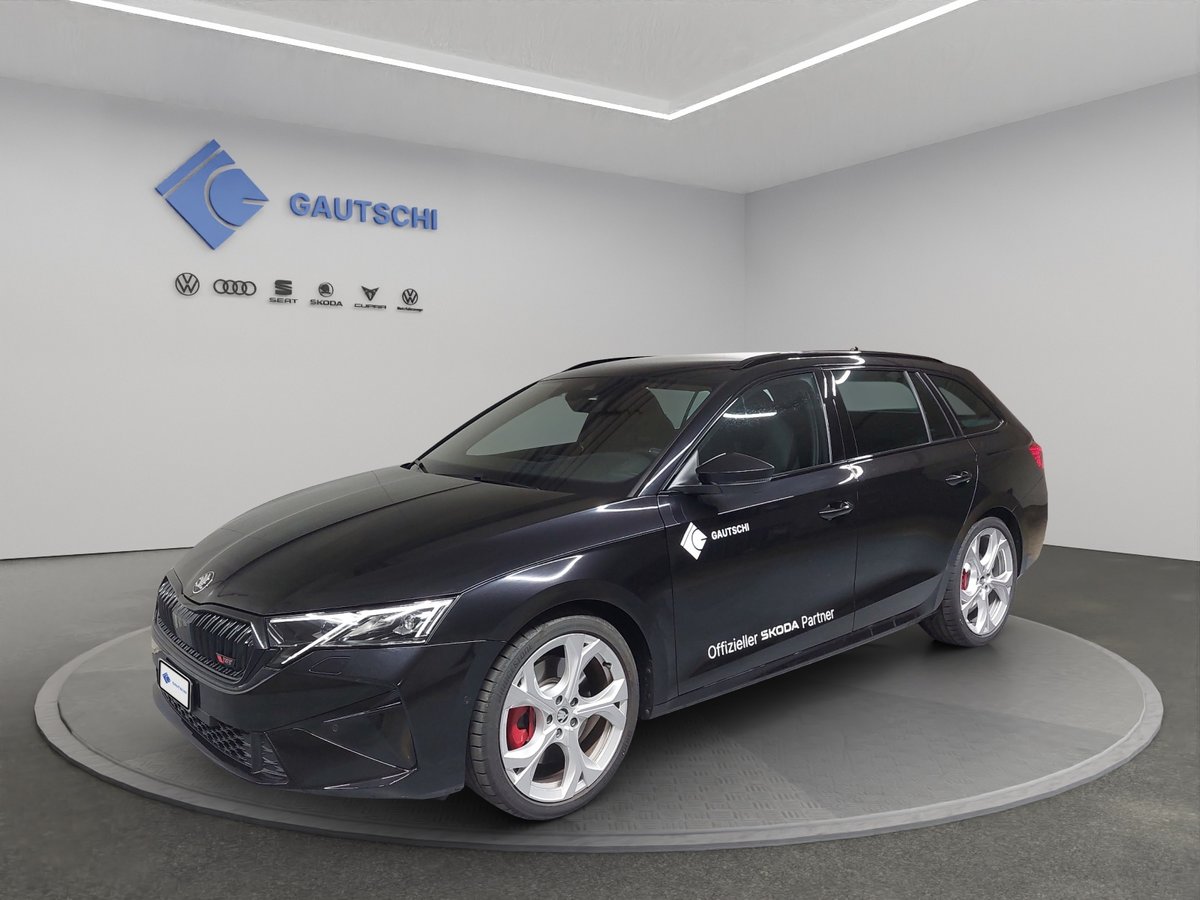 SKODA Octavia Combi 2.0 TSI DSG RS