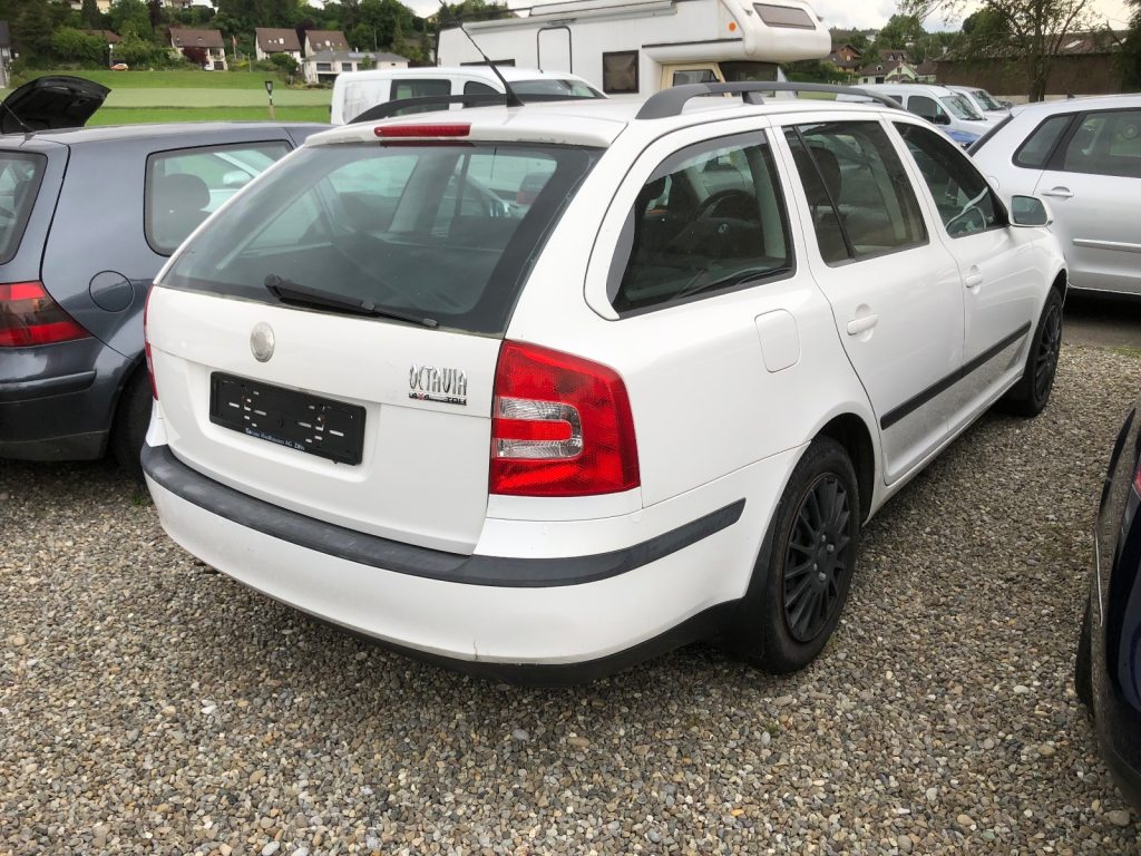 SKODA OCTAVIA 1.9 TDI 105 DPF Adventure 4x4, Diesel, Second hand / Used, Manual - 3