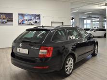 SKODA Octavia Combi 2.0 TDI Ambition 4x4, Diesel, Occasion / Utilisé, Manuelle - 5