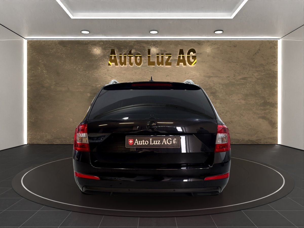 SKODA Octavia Combi 2.0 TDI Ambition 4x4 DSG, Diesel, Occasioni / Usate, Automatico - 3