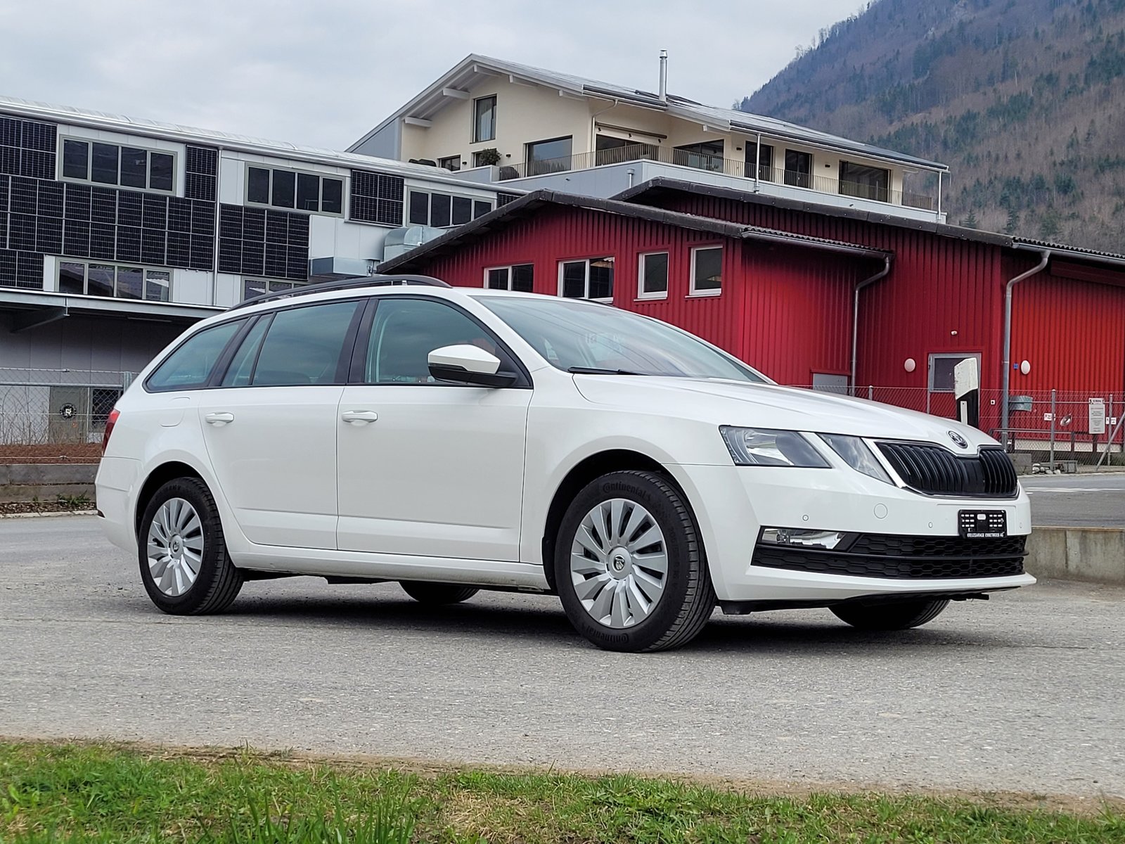SKODA Octavia Combi 2.0 TDI Ambition DSG, Diesel, Occasioni / Usate, Automatico - 5