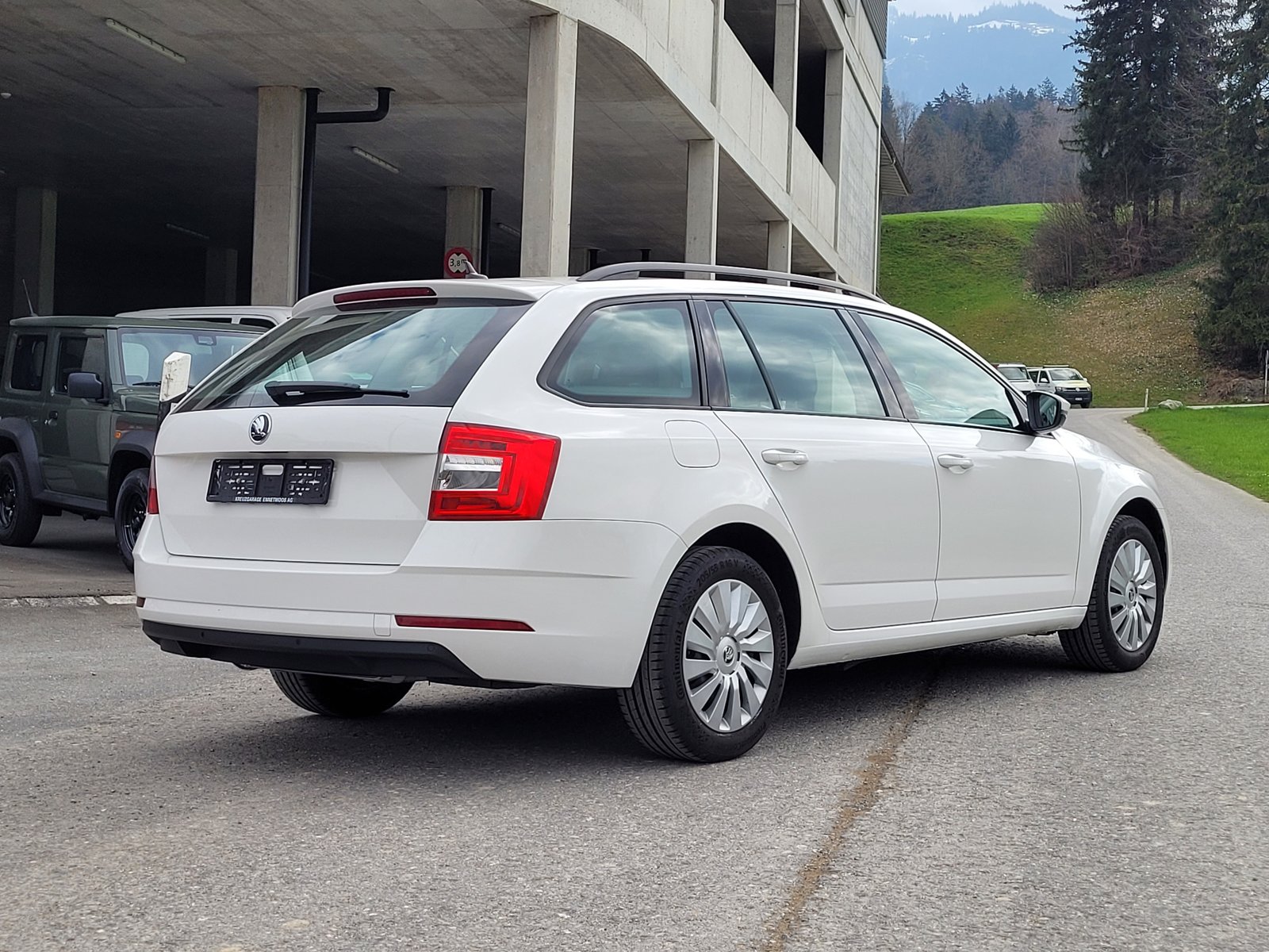 SKODA Octavia Combi 2.0 TDI Ambition DSG, Diesel, Occasioni / Usate, Automatico - 7
