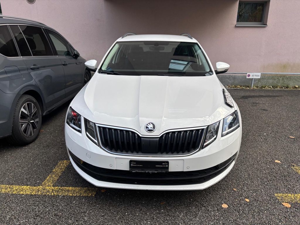 SKODA Octavia Combi 2.0 TDI 150 Ambition 4x4 DSG, Diesel, Second hand / Used, Automatic - 2