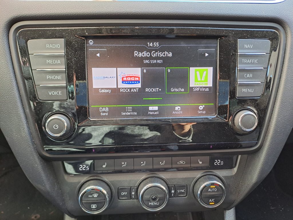 SKODA Octavia Combi 2.0 TDI 184 Swiss Joy 4x4 DSG, Diesel, Occasion / Utilisé, Automatique - 6
