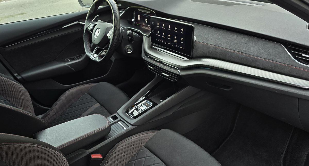 SKODA Octavia Combi 2.0 TSI DSG RS, Essence, Occasion / Utilisé, Automatique - 7
