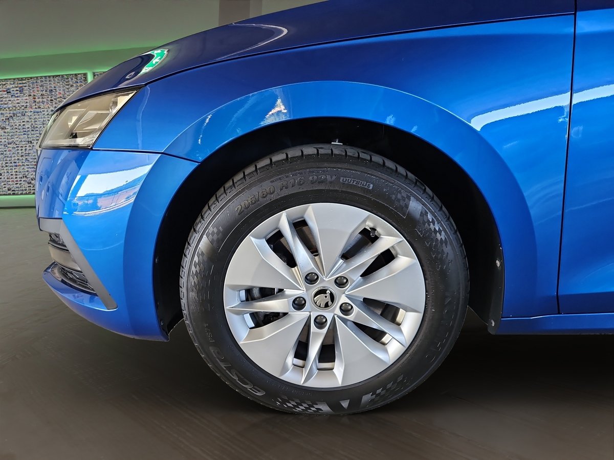 SKODA Octavia Combi 2.0 TDI DSG Ambition 4x4, Diesel, Occasioni / Usate, Automatico - 6