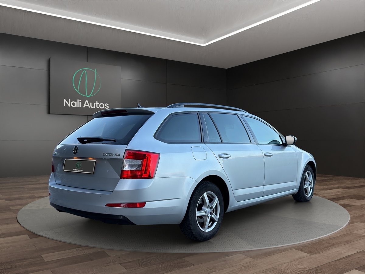 SKODA Octavia Combi 1.6 TDI Style DSG, Diesel, Occasioni / Usate, Automatico - 3
