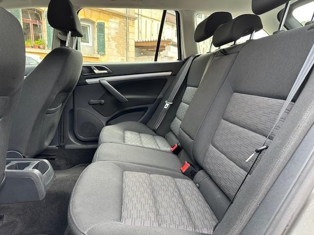 SKODA Octavia Combi 2.0 TDI Ambition 4x4, Diesel, Occasion / Utilisé, Manuelle - 7