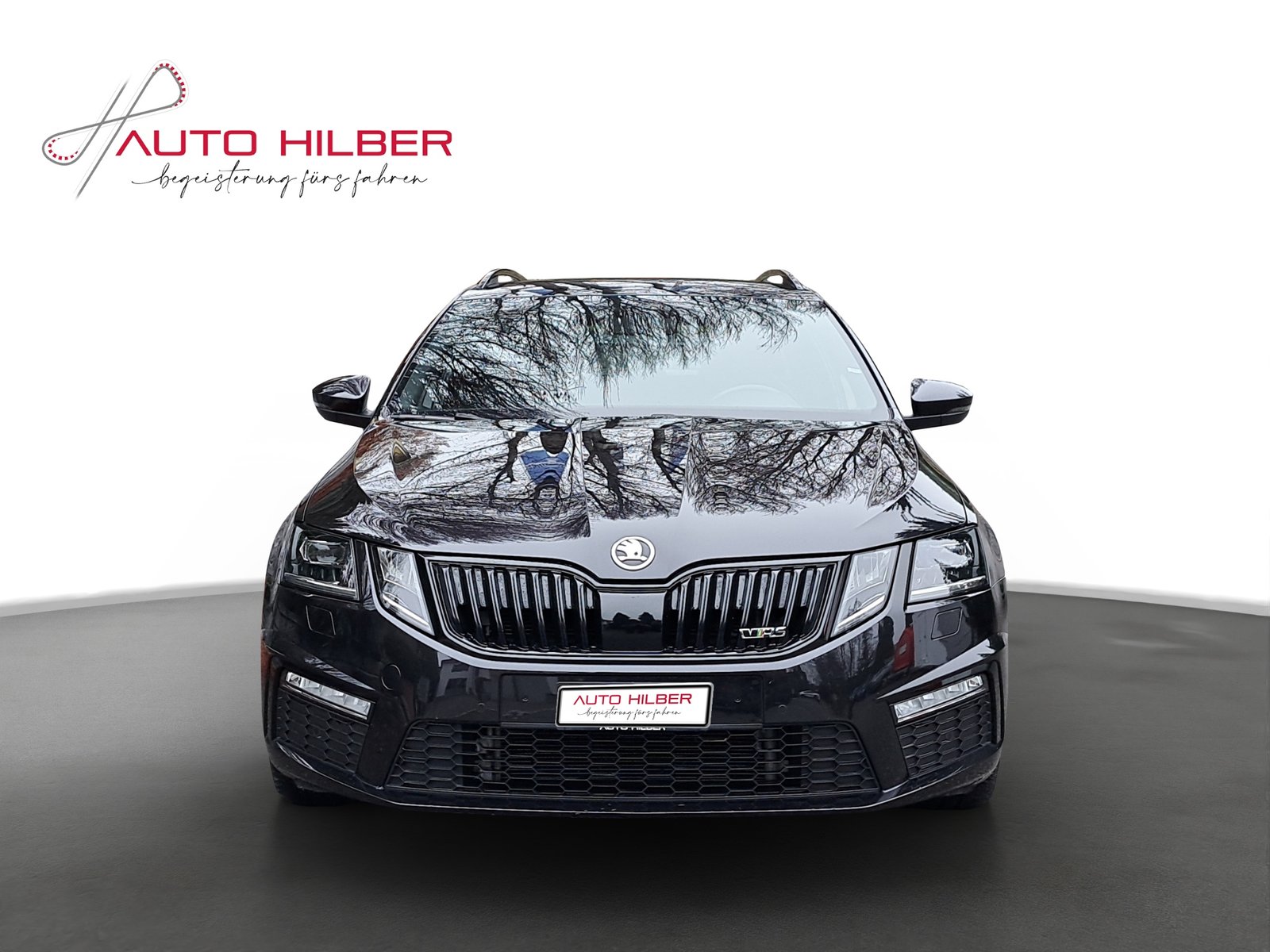 SKODA Octavia Combi 2.0 TSI RS DSG, Petrol, Second hand / Used, Automatic - 2