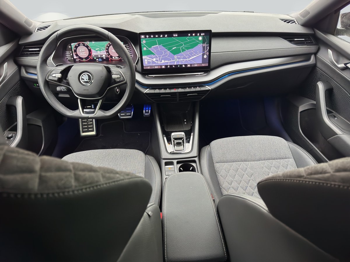 SKODA Octavia Combi 1.5 TSI mHEV DSG Sport Line, Hybride Léger Essence/Électricité, Occasion / Utilisé, Automatique - 6