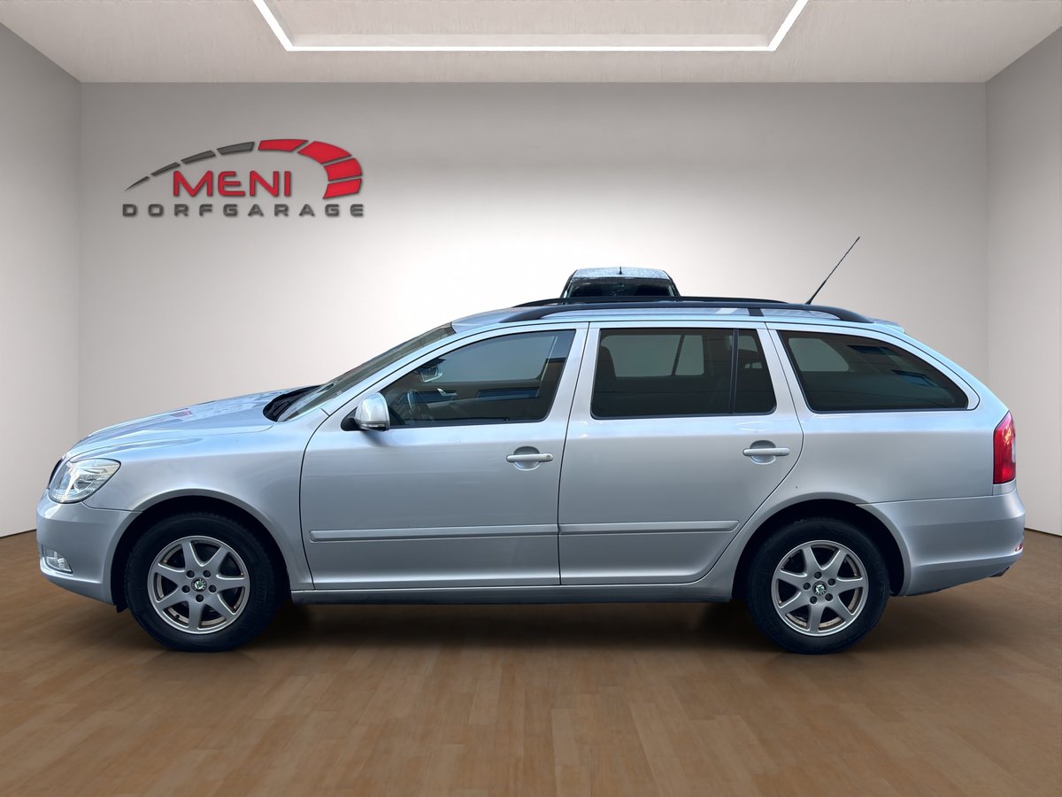 SKODA Octavia Combi 1.8 TSI Laurin & Klement 4x4, Petrol, Second hand / Used, Manual - 3