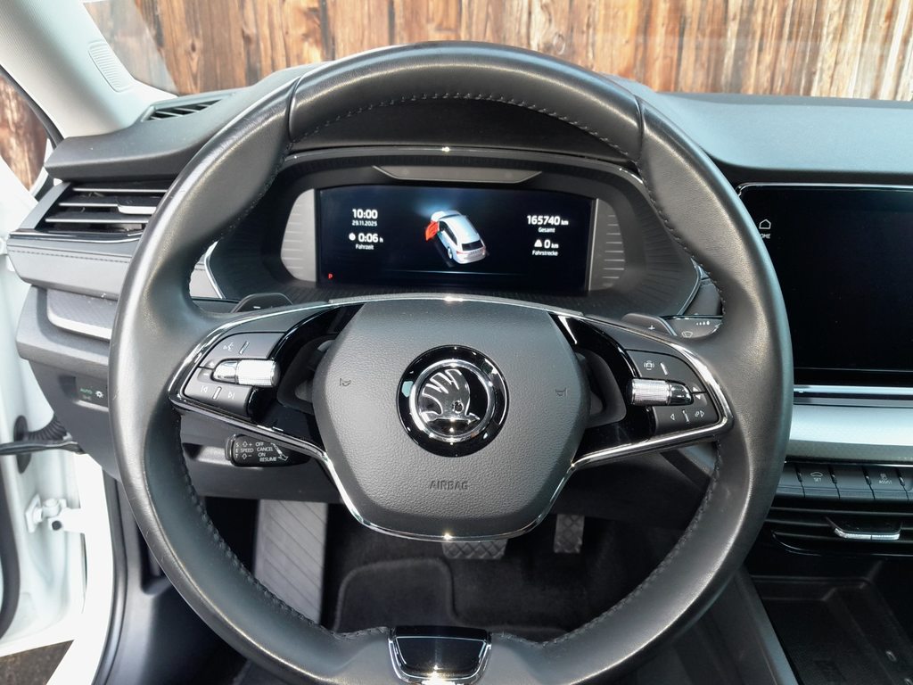 SKODA Octavia Combi 2.0 TDI Ambition 4x4 DSG, Diesel, Occasion / Utilisé, Automatique - 6