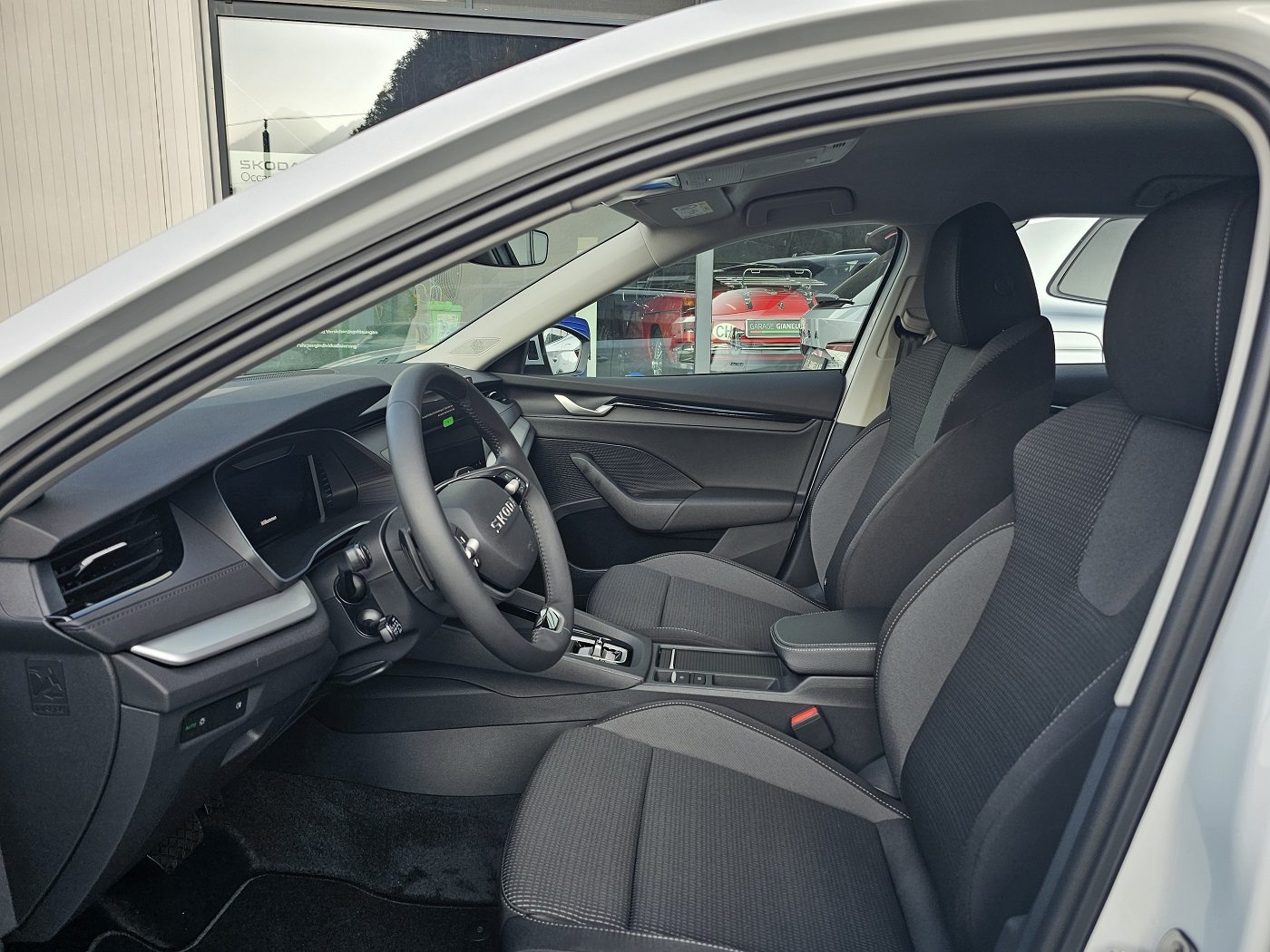 SKODA Octavia Combi 2.0 TDI DSG Selection, Diesel, Occasion / Utilisé, Automatique - 6
