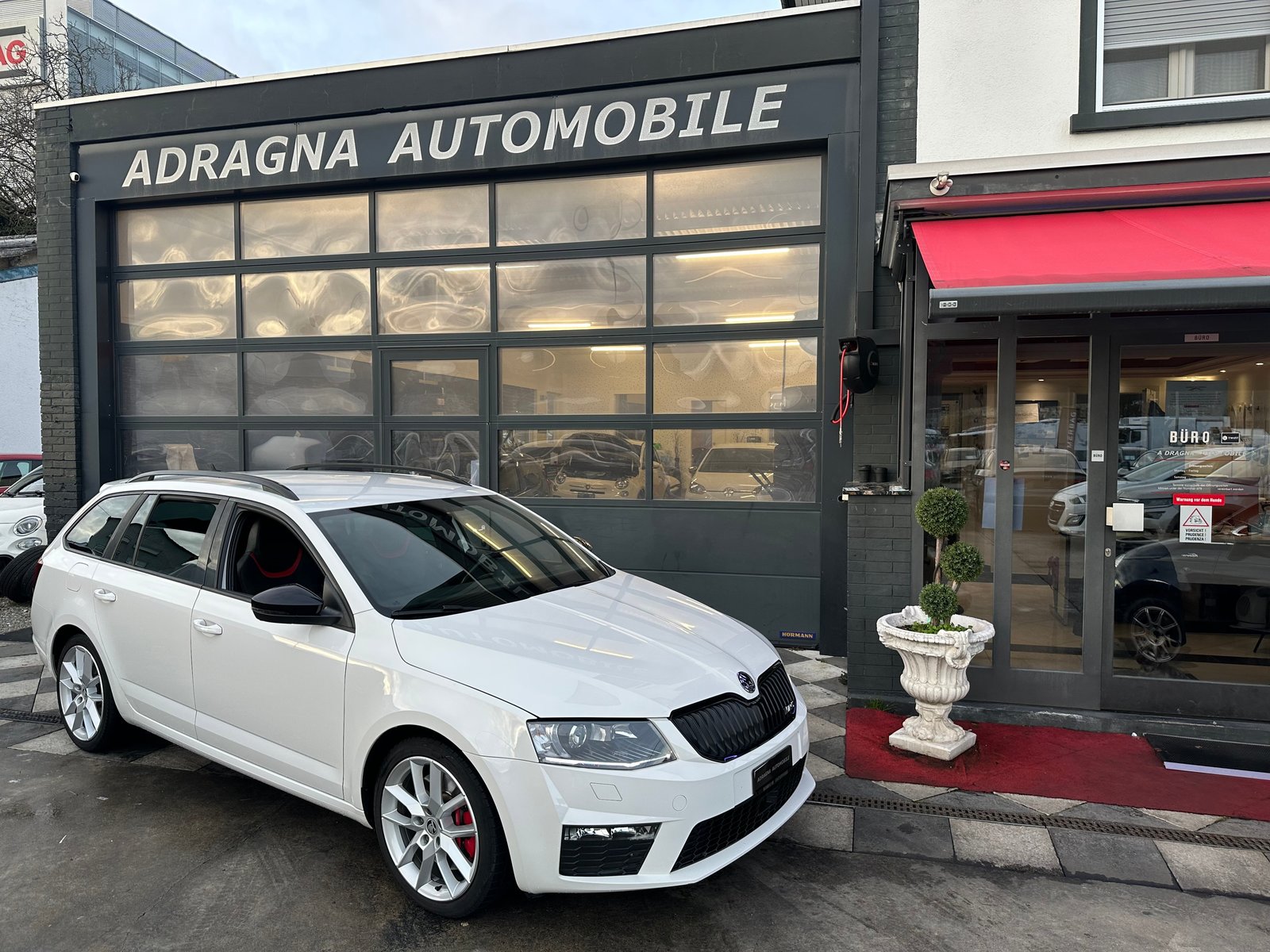 SKODA Octavia Combi 2.0 TSI RS DSG