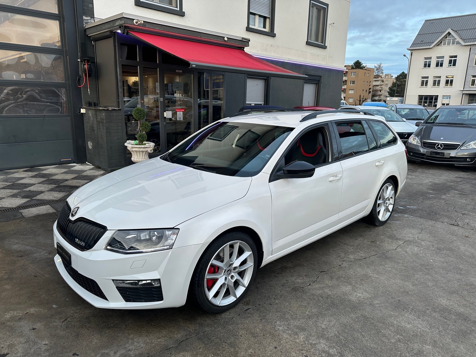 SKODA Octavia Combi 2.0 TSI RS DSG, Essence, Occasion / Utilisé, Automatique - 5
