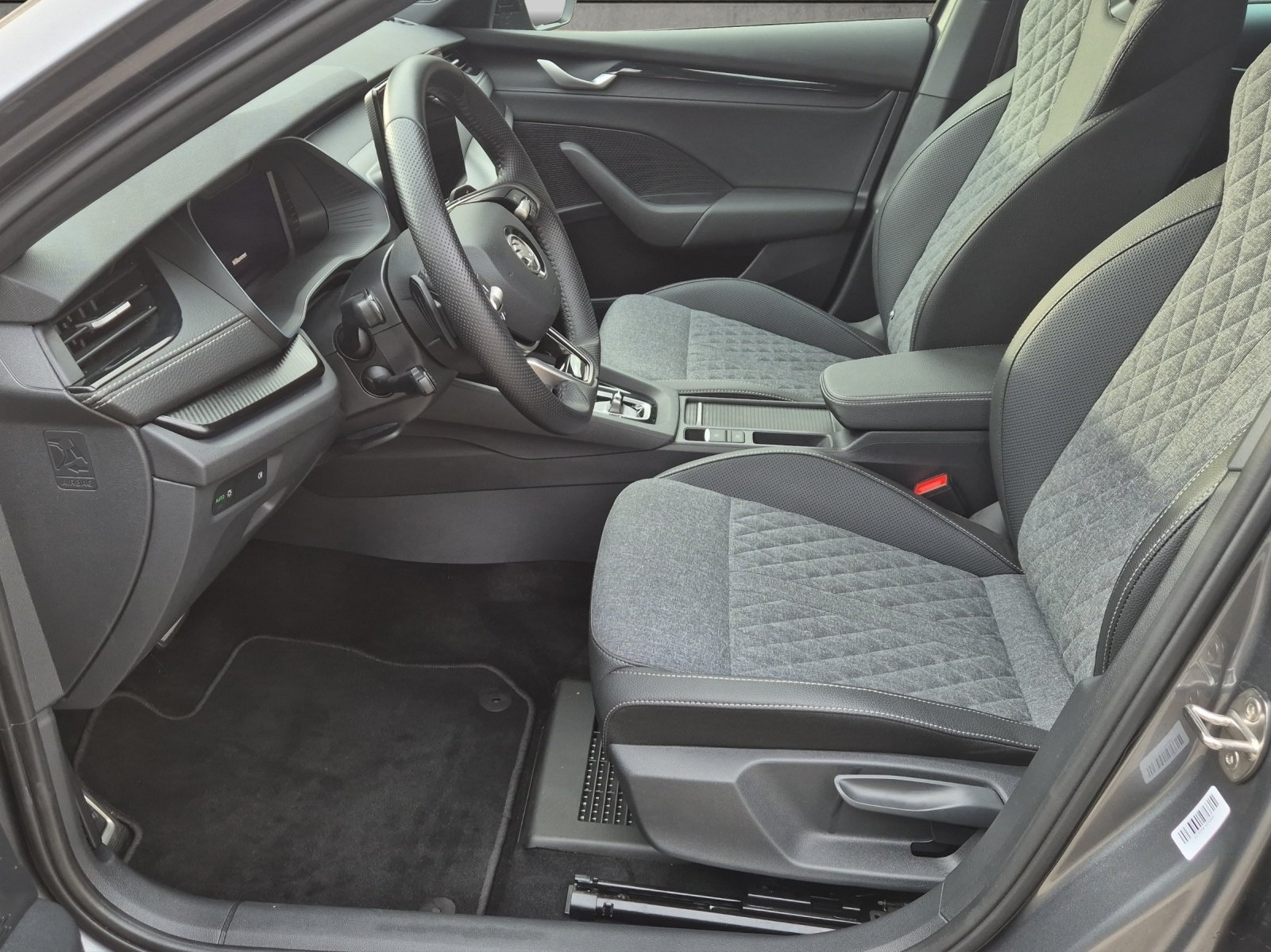 SKODA Octavia Combi 1.5 TSI mHEV DSG Sport Line, Hybride Leggero Benzina/Elettrica, Occasioni / Usate, Automatico - 7