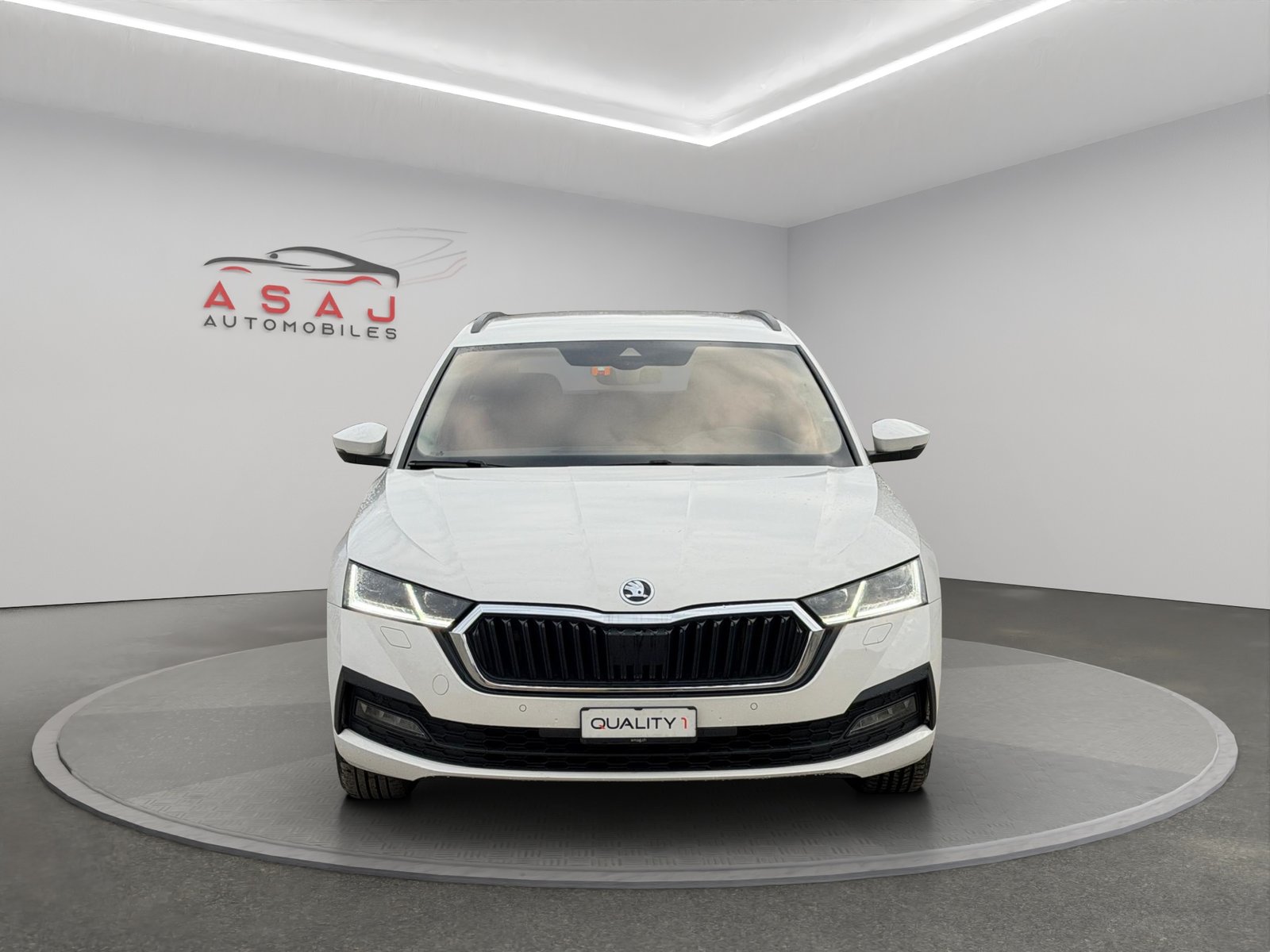 SKODA Octavia Combi 2.0 TDI DSG Ambition 4x4, Diesel, Occasioni / Usate, Automatico - 2
