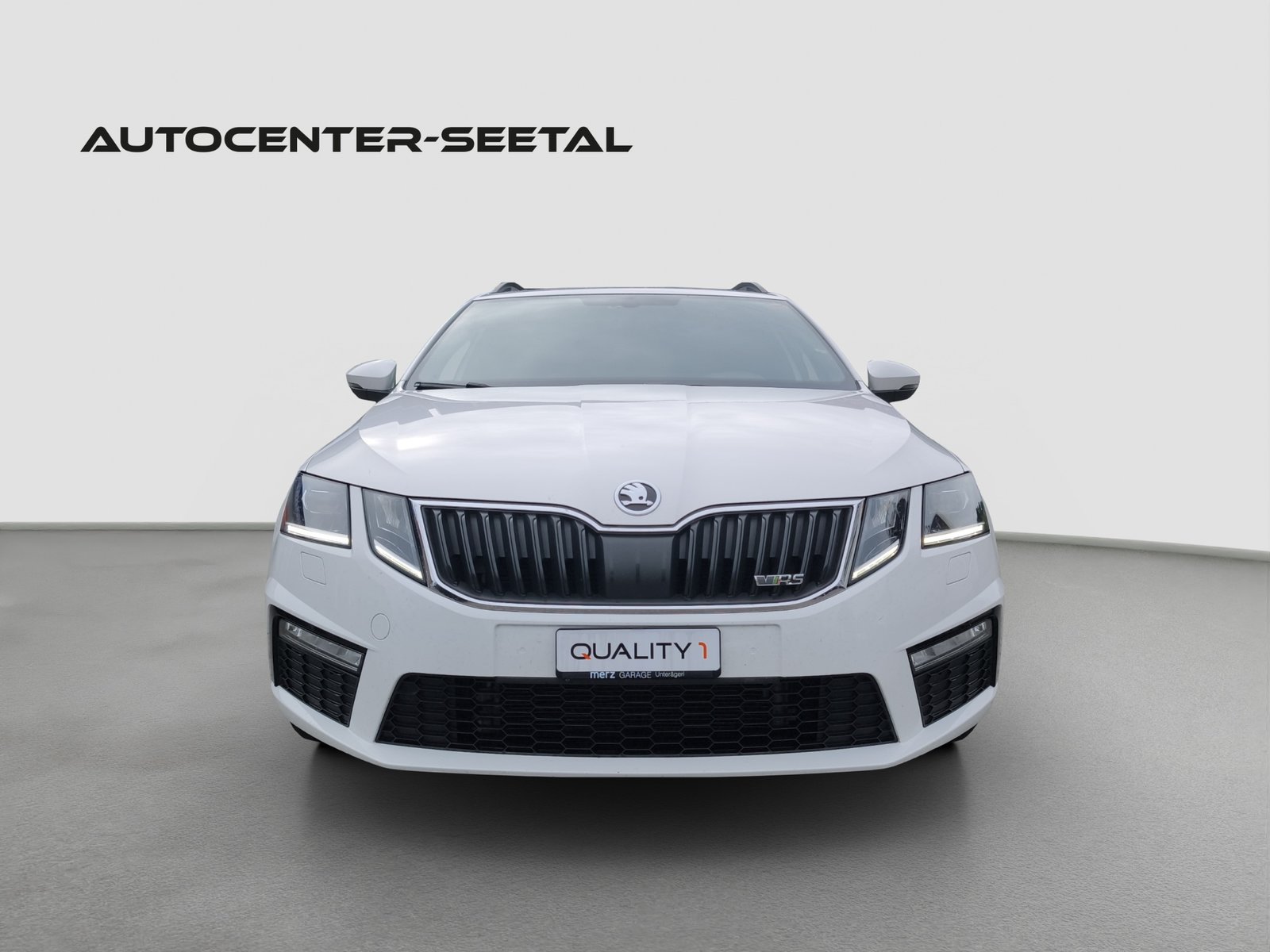SKODA Octavia Combi 2.0 TDI RS DSG, Diesel, Second hand / Used, Automatic - 2