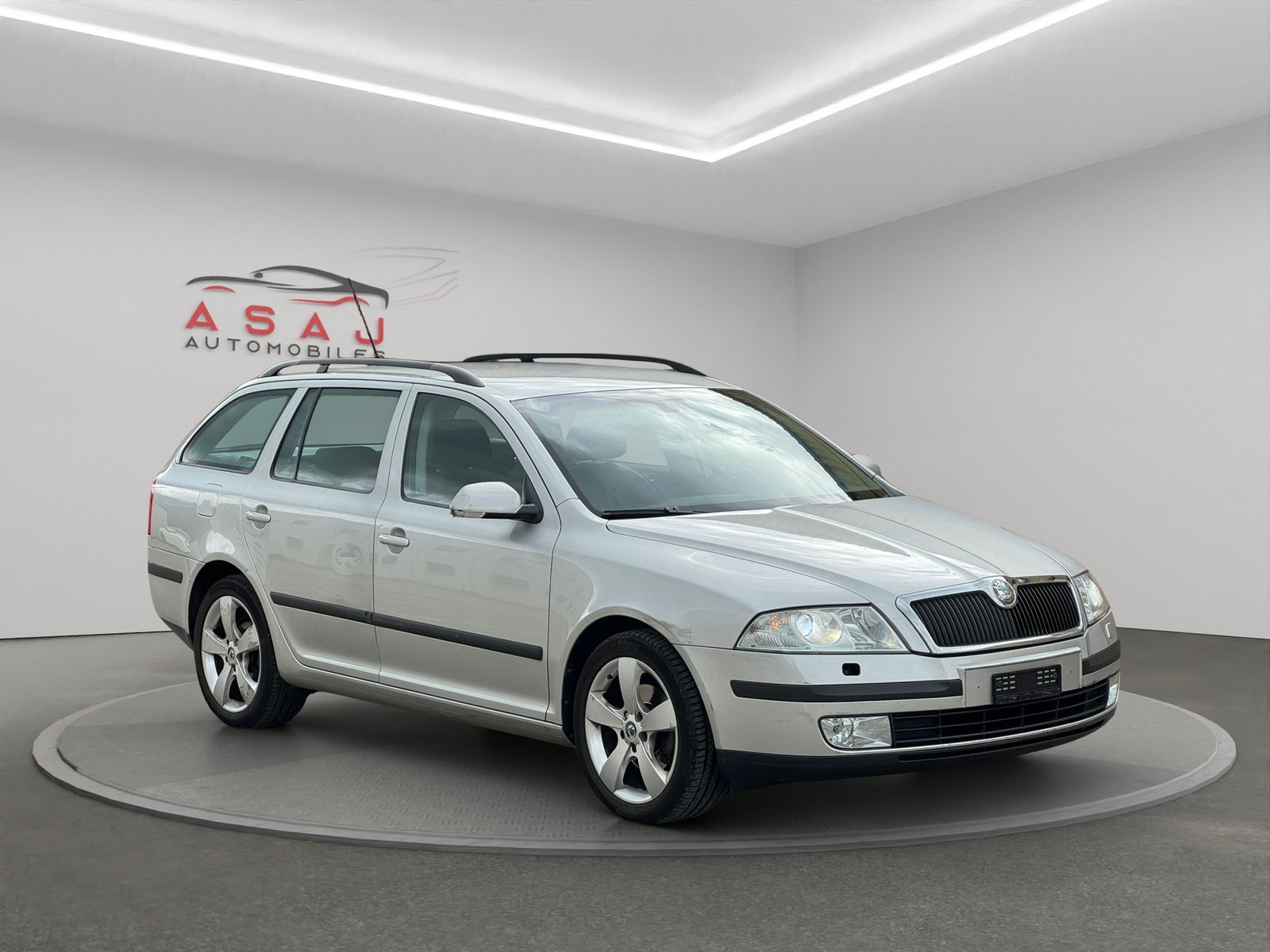 SKODA Octavia 2.0 TDI Elegance DSG