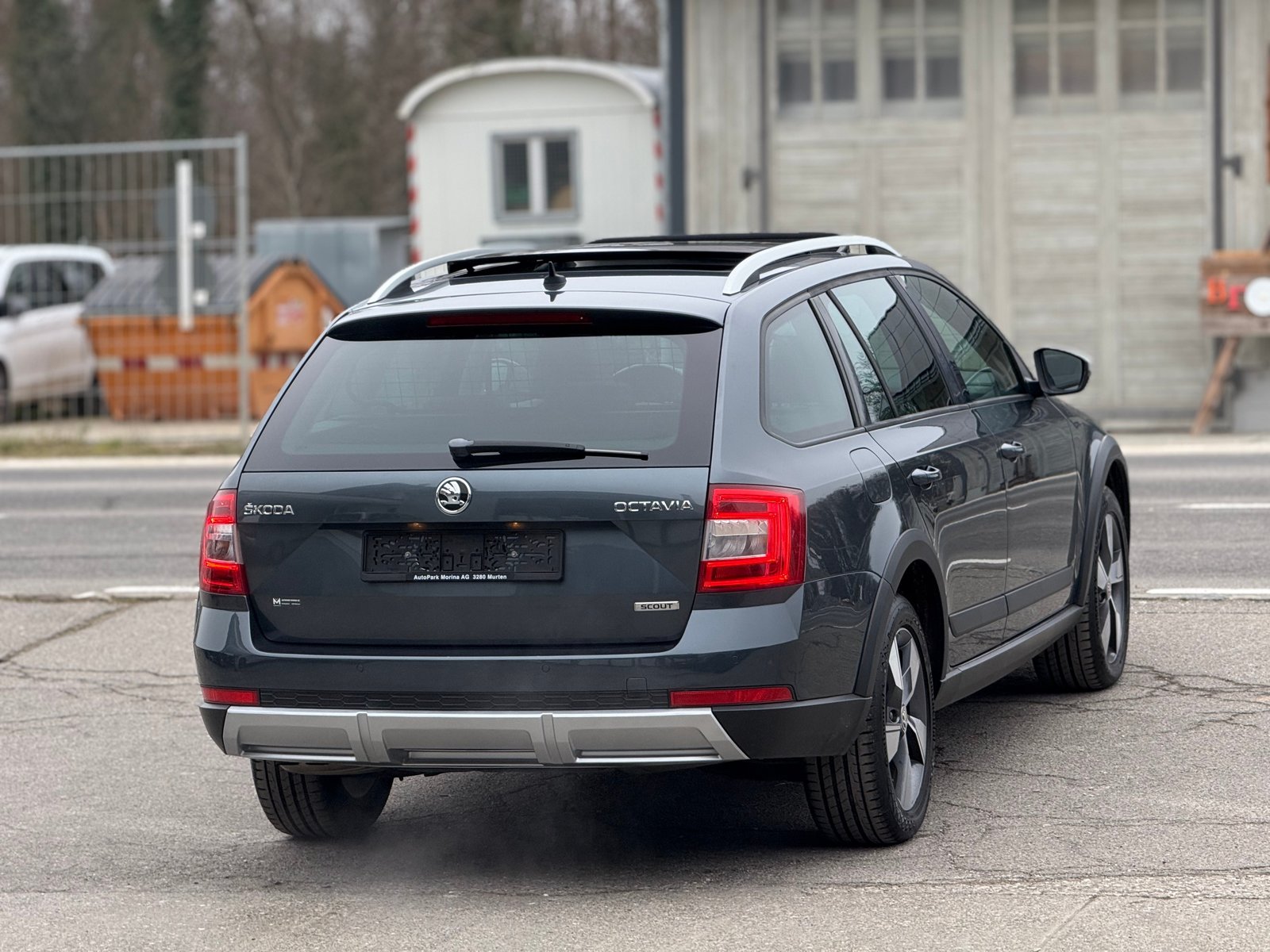 SKODA Octavia Combi 2.0 TDI Scout 4x4 DSG, Diesel, Second hand / Used, Automatic - 5