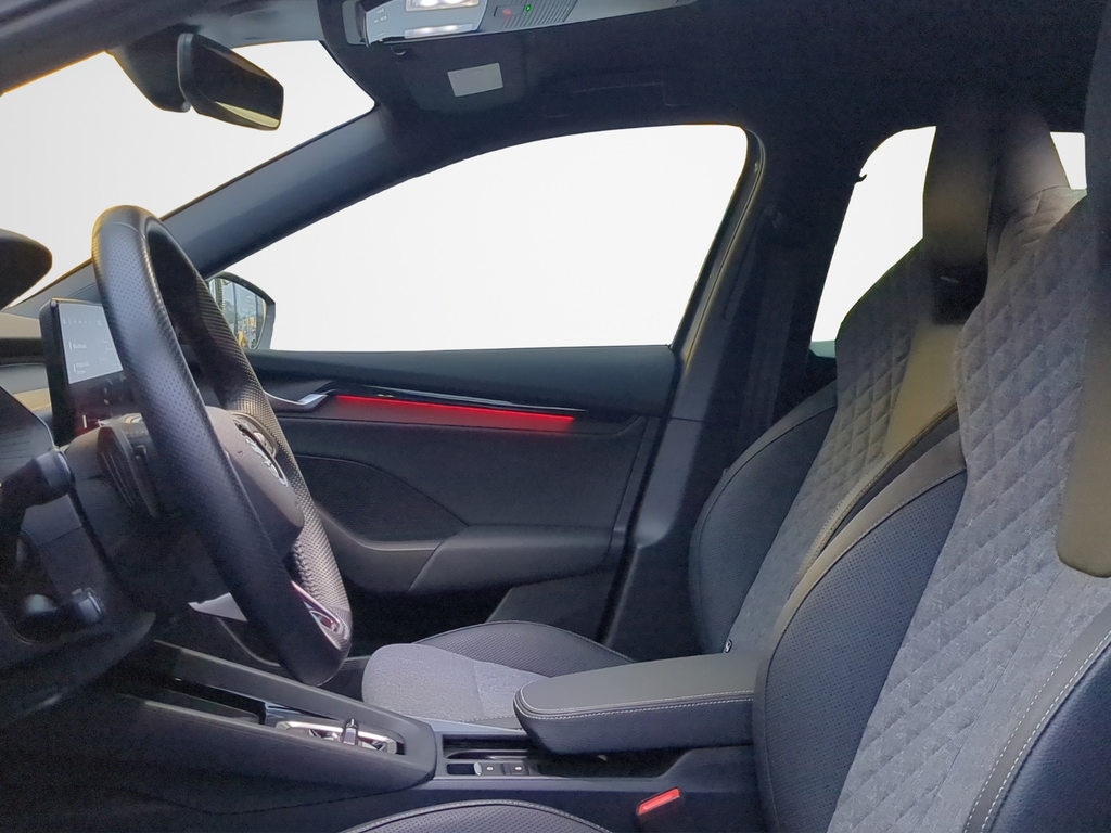 SKODA Octavia Combi 1.5 TSI SportLine DSG, Mild-Hybrid Benzin/Elektro, Occasion / Gebraucht, Automatik - 7