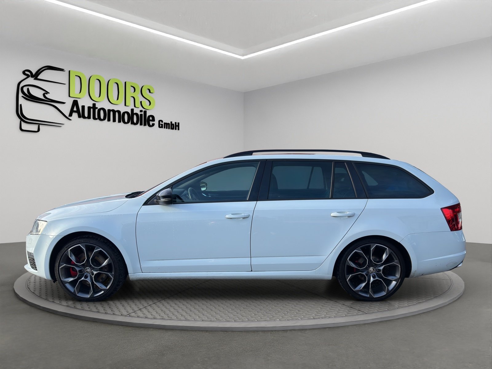 SKODA Octavia Combi 2.0 TDI RS, Diesel, Second hand / Used, Manual - 7