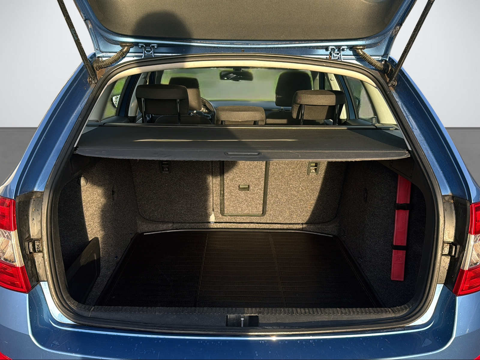 SKODA Octavia Combi 2.0 TDI 184 Ambition 4x4 DSG, Diesel, Occasioni / Usate, Automatico - 7