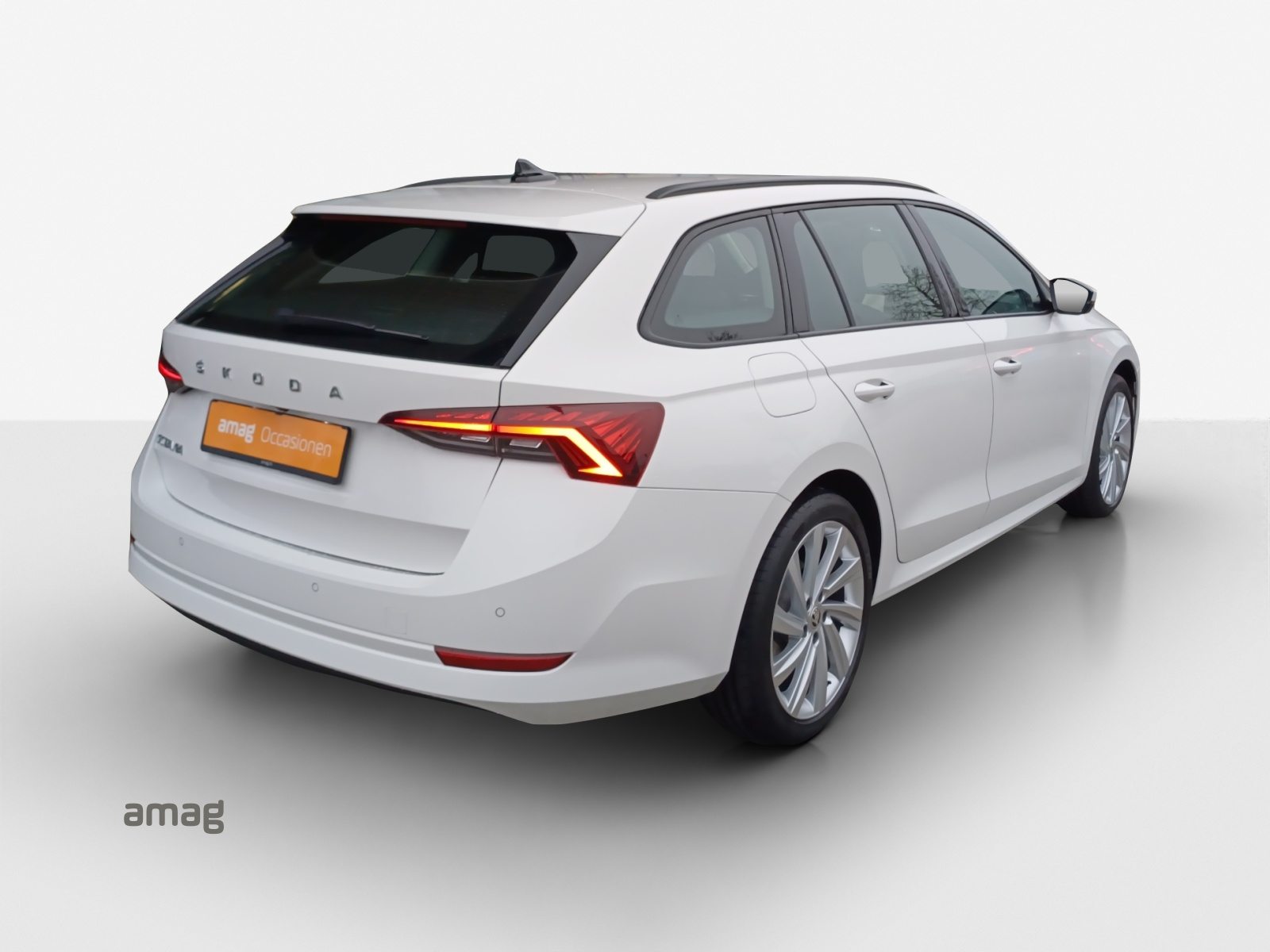 SKODA Octavia Style, Diesel, Second hand / Used, Automatic - 5