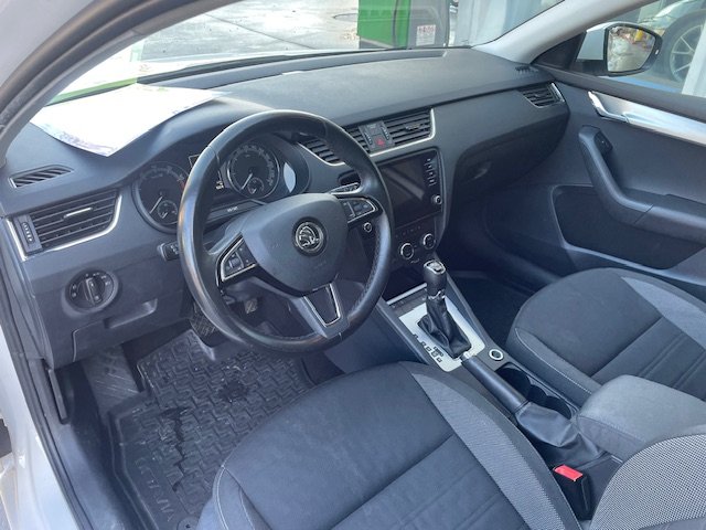SKODA Octavia Combi 2.0 TSI Ambition 4x4 DSG, Benzina, Occasioni / Usate, Automatico - 6