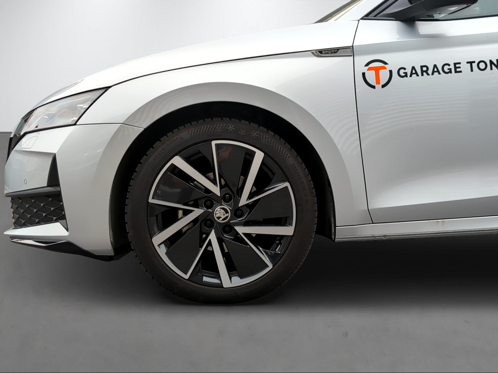 SKODA OCTAVIA COMBI 1.5 TSI SPORTLINE DSG, Mild-Hybrid Benzin/Elektro, Occasion / Gebraucht, Automatik - 4