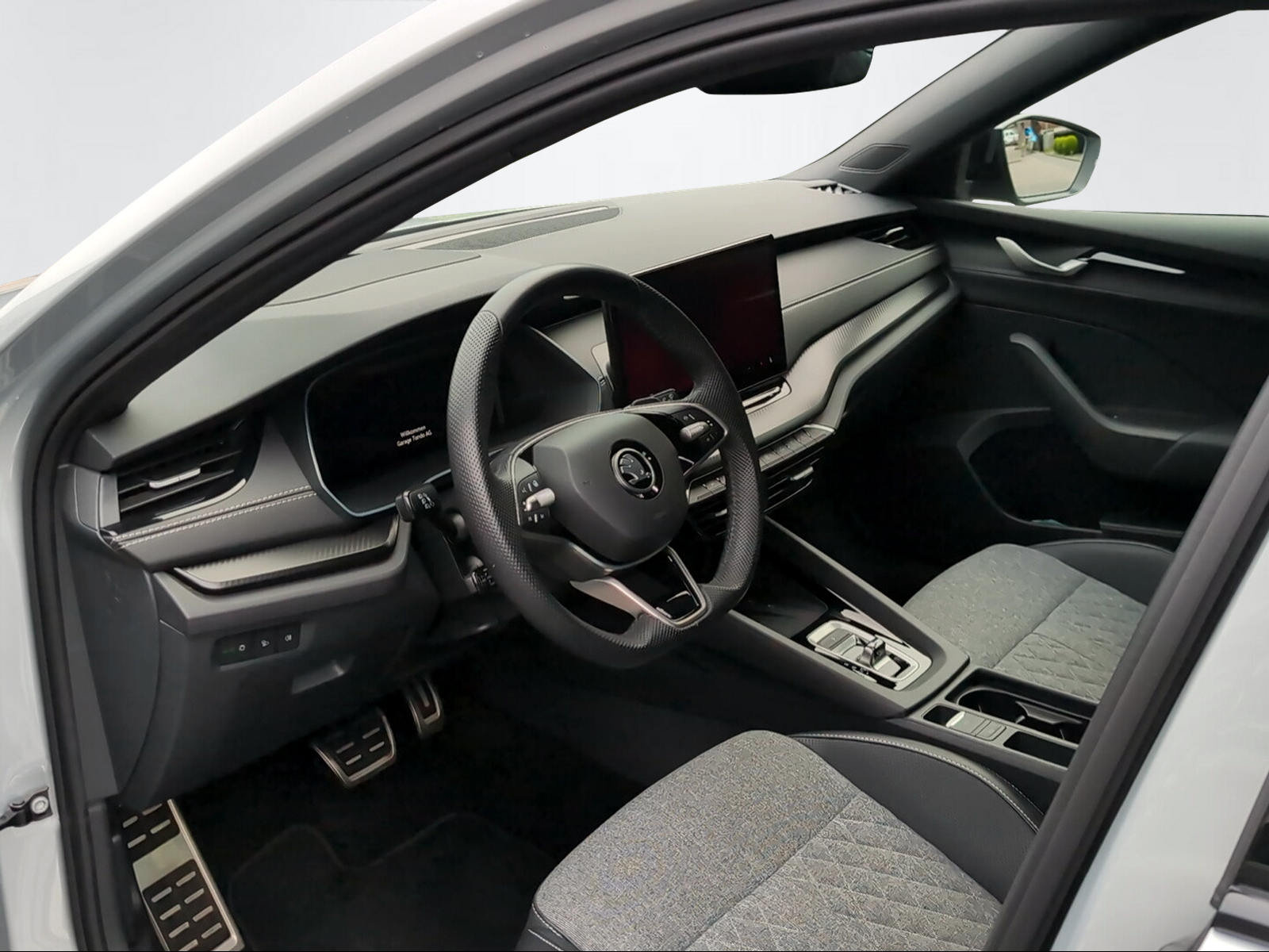 SKODA OCTAVIA COMBI 1.5 TSI SPORTLINE DSG, Mild-Hybrid Benzin/Elektro, Occasion / Gebraucht, Automatik - 6