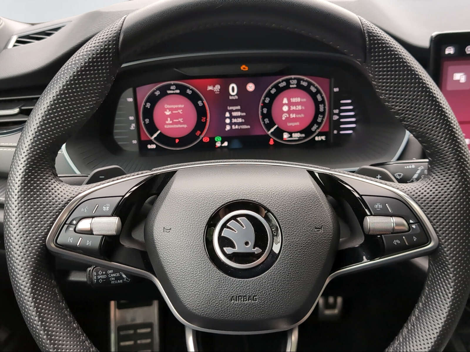 SKODA OCTAVIA COMBI 1.5 TSI SPORTLINE DSG, Mild-Hybrid Benzin/Elektro, Occasion / Gebraucht, Automatik - 7