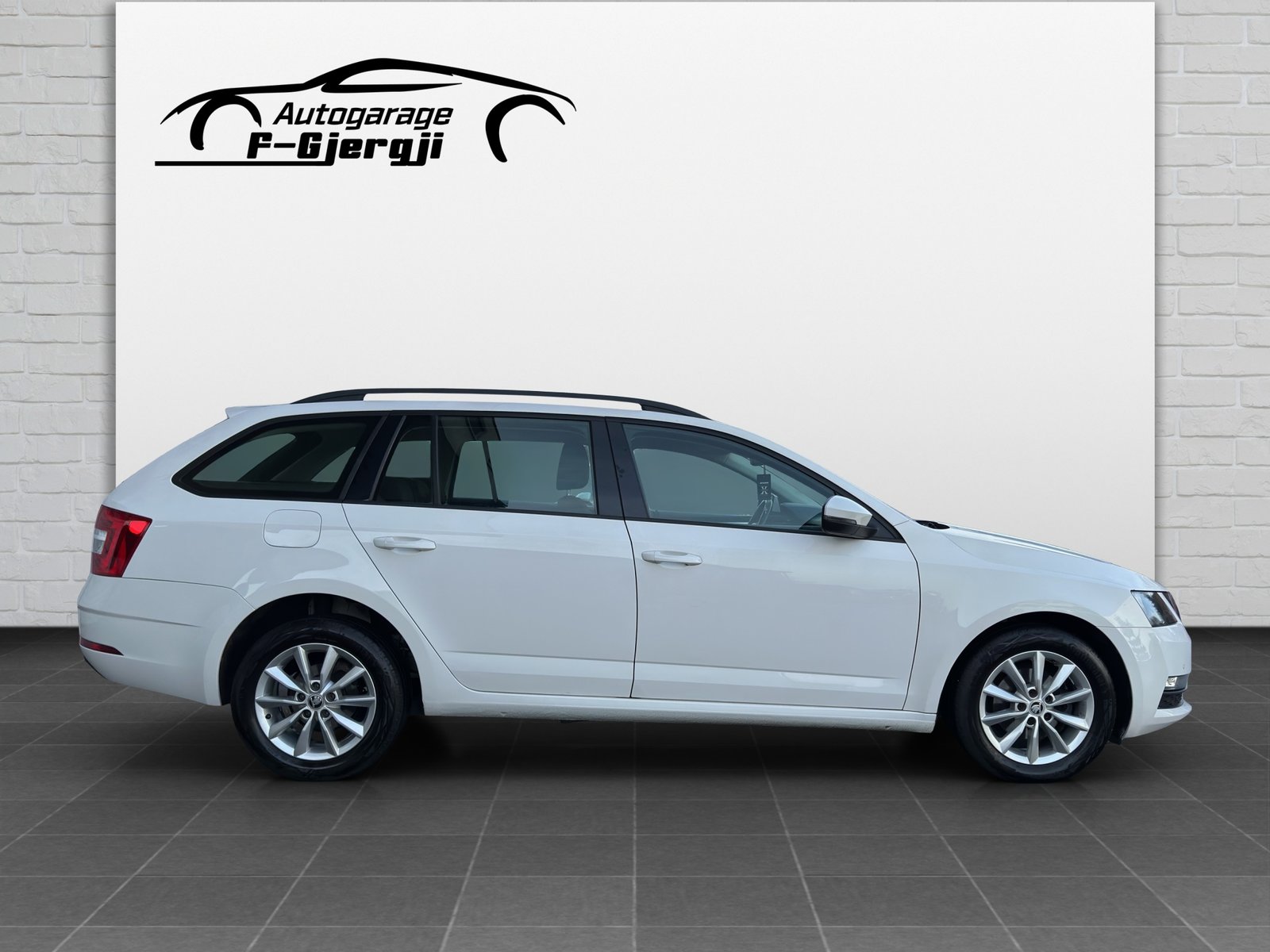 SKODA Octavia Combi 1.6 TDI Ambition DSG, Diesel, Second hand / Used, Automatic - 7