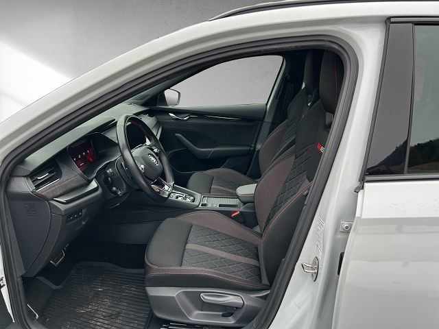 SKODA NEW OCTAVIA RS