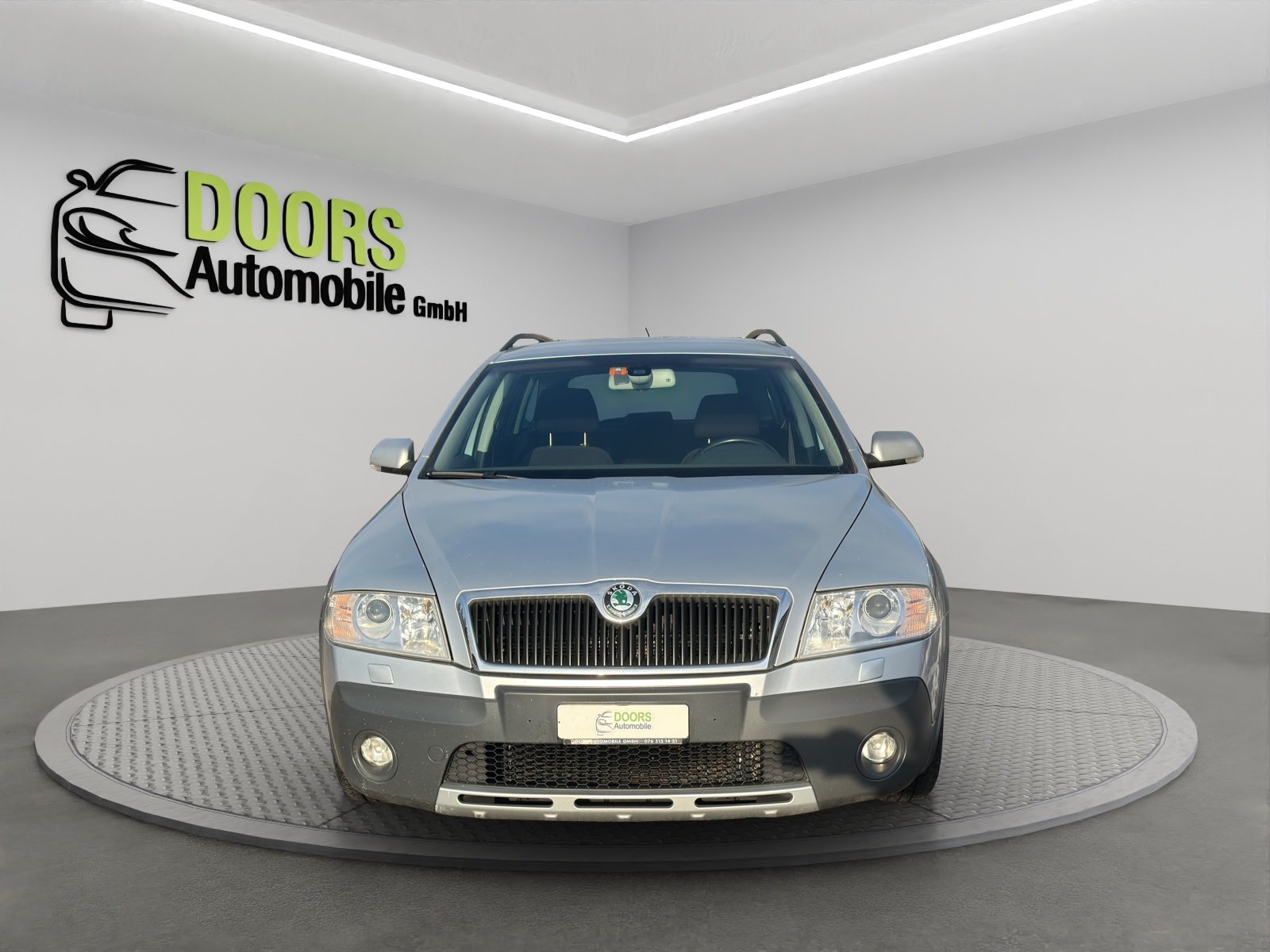 SKODA Octavia Scout 2.0 TDI 4x4, Diesel, Occasioni / Usate, Manuale - 2