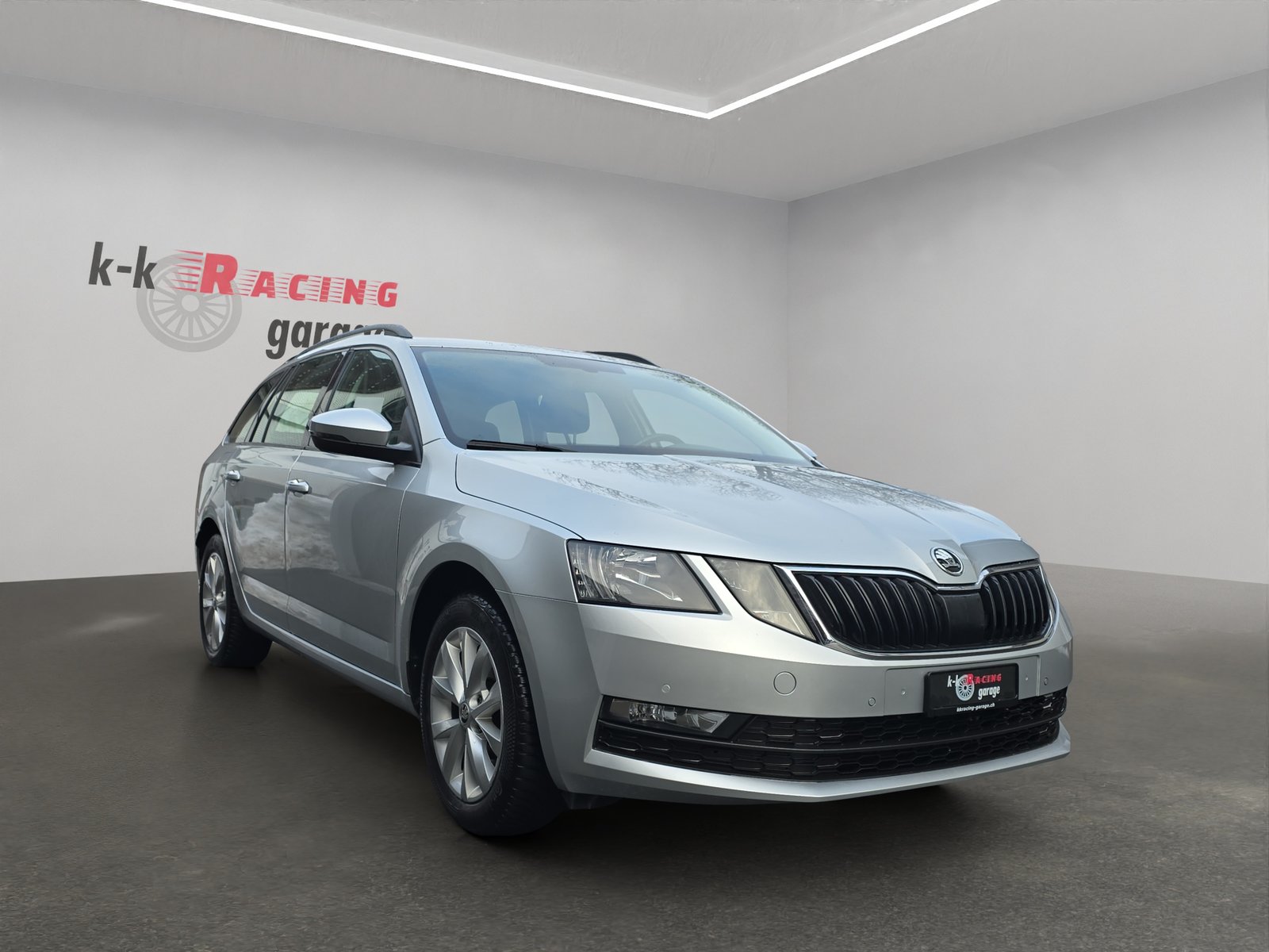 SKODA Octavia Combi 2.0 TDI Ambition 4x4, Diesel, Occasion / Gebraucht, Automatik - 3