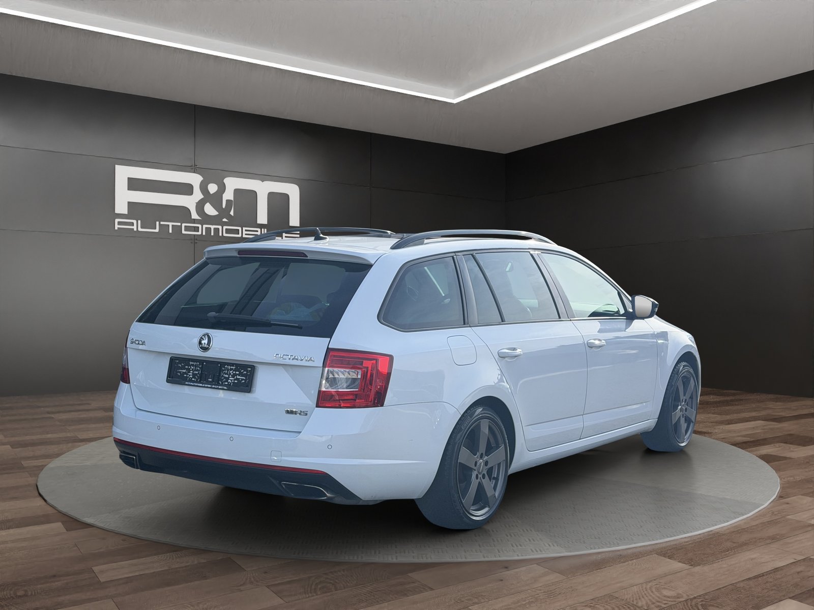 SKODA Octavia Combi 2.0 TSI RS DSG, Petrol, Second hand / Used, Automatic - 5