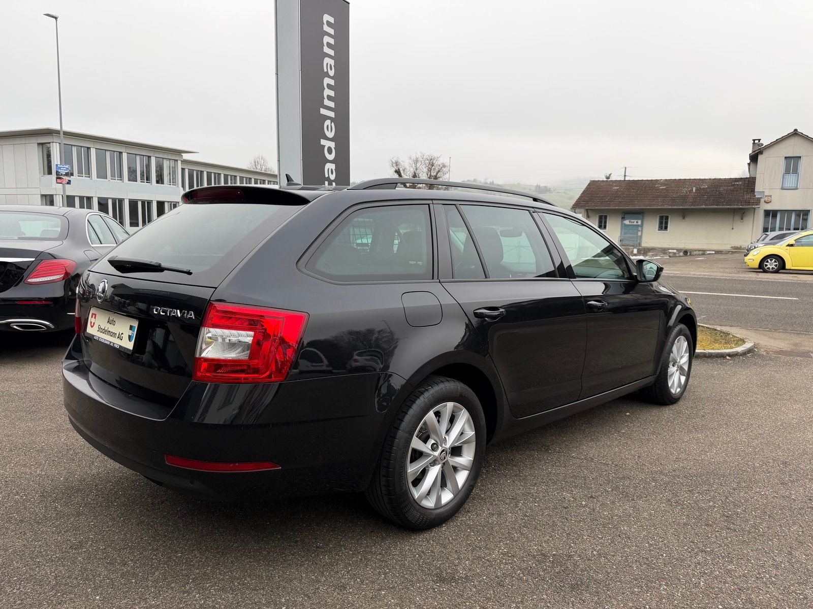 SKODA Octavia Combi 1.0 TSI Ambition DSG, Benzin, Occasion / Gebraucht, Automatik - 4