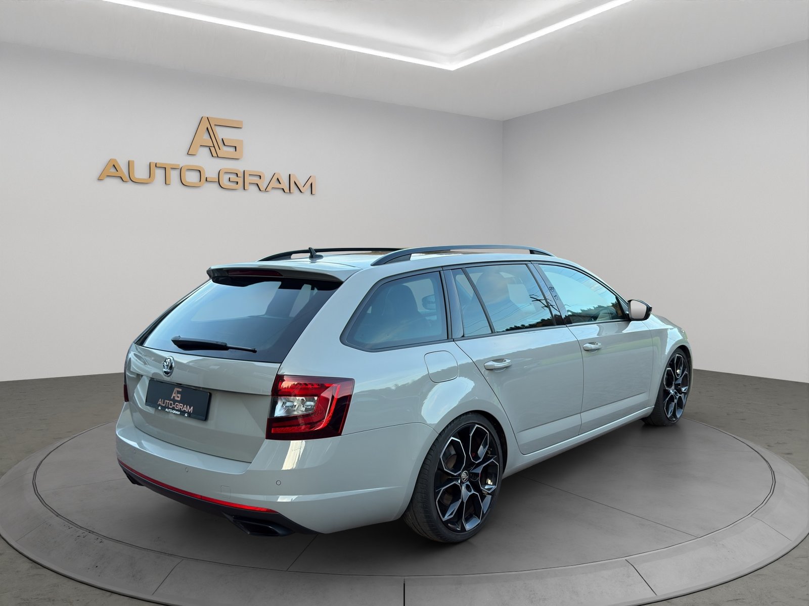 SKODA Octavia Combi 2.0 TSI RS DSG, Essence, Occasion / Utilisé, Automatique - 5